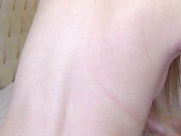 Naked cam girl lady_big_squirt image #1491854