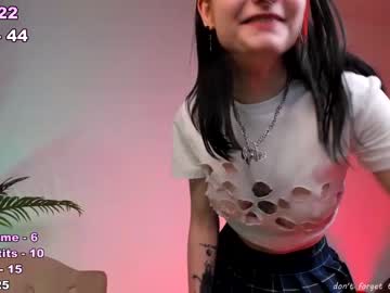 Naked cam girl ashley_blush_ image #4003714