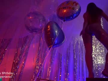 Naked cam girl olaya_del_mar image #1013711