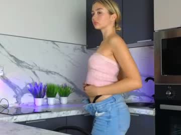 Naked cam girl earlenebody image #3951639
