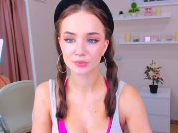 Naked cam girl kisses_from_princess image #3636088