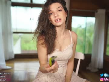 Naked cam girl loollypop24 image #2533329