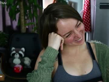 Naked cam girl maeveminx image #1377006