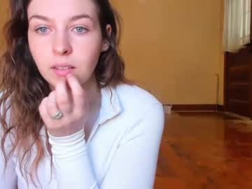 Naked cam girl dawnwillow image #2611332