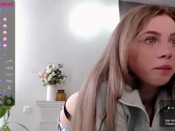 Naked cam girl small_blondee image #1803558