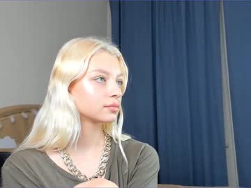 Naked cam girl icyprincesss image #112383