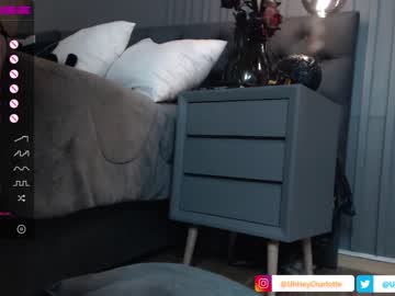 Naked cam girl charlotte_germanotta_ image #2704168
