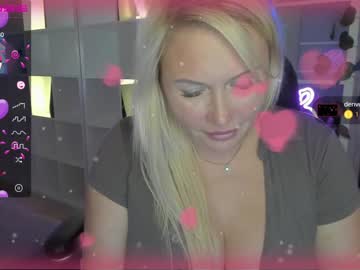 Naked cam girl claire_sunshinie image #2237100