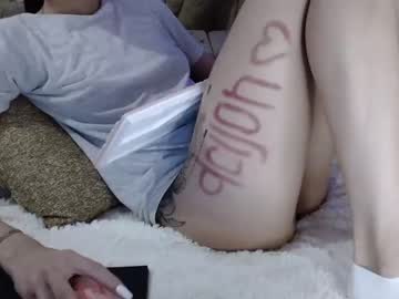 Naked cam girl savage_miracle image #595661