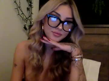 Naked cam couple kellysnowxo image #3797339