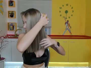 Naked cam girl amelia__williams image #701019