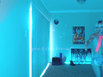 Naked cam girl petitebrat image #199317