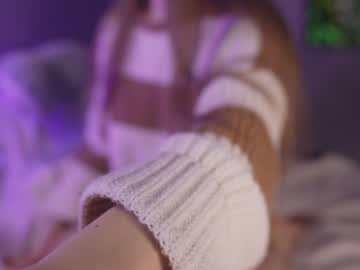 Naked cam girl alice_kosmos image #3295523