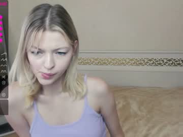 Naked cam girl white__crystal_ image #2128393