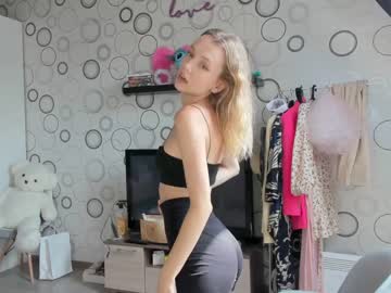 Naked cam girl xoanetta image #2185600