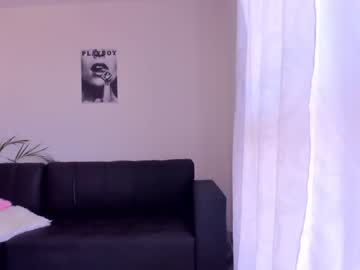 Naked cam girl loveit_hermione image #3358169