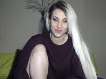 Naked cam girl missourimistress image #1062641