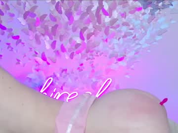 Naked cam girl sapphirealice image #319610
