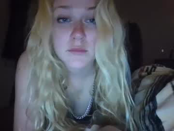 Naked cam girl cootiemoot image #4007818