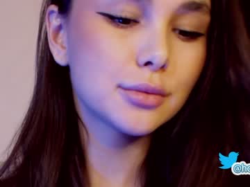 Naked cam girl hollyextra image #3365786
