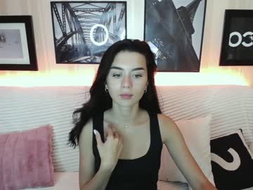 Naked cam girl zara_larison image #2547634