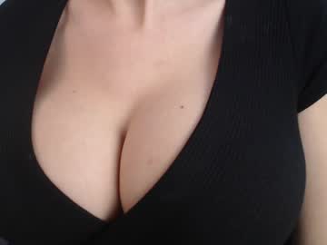 Naked cam girl eat_mee_out image #1713514