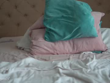 Naked cam girl layanaqueen image #2582456