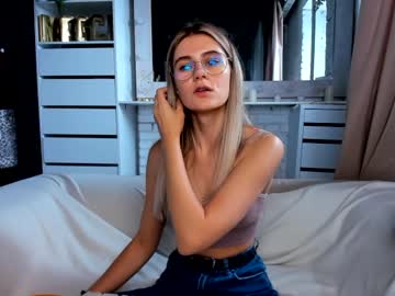 Naked cam girl rinatagold image #2479572
