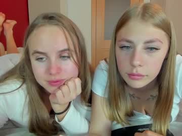 Naked cam girl _raabbit_ image #3942868