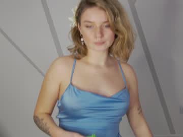 Naked cam girl aksinya_carter image #3980809