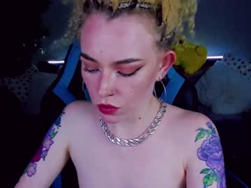 Naked cam girl sedwunder image #2111276