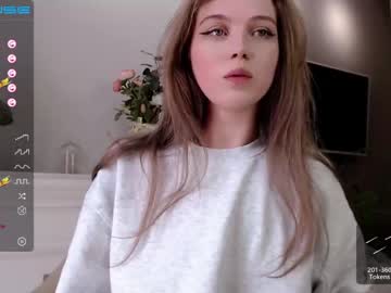 Naked cam girl small_blondee image #1999378