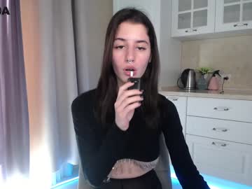 Naked cam girl kate_lewis image #2814883