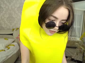 Naked cam girl nika_konovalova image #2504538