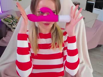 Naked cam girl sonjashy image #3568809