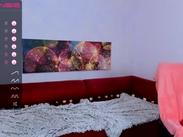 Naked cam girl cherry_deee image #2645213