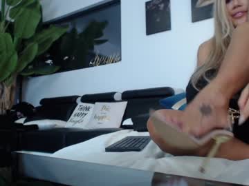 Naked cam girl marrylouanne image #235040