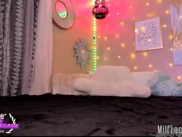 Naked cam girl milf_lacey image #3800671