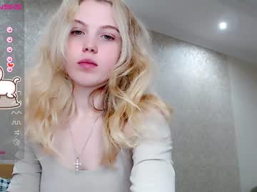 Naked cam girl small_blondee image #3623535