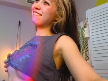 Naked cam girl y_u_m_i_k_a image #3762577