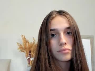 Naked cam girl whitneyfarro image #4014758
