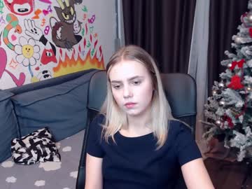 avrora_bell naked cam