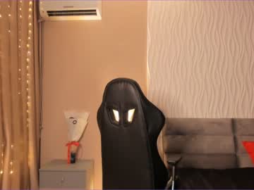 Naked cam girl kim_yana image #406642