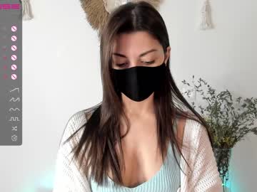 alice_baby0 naked cam
