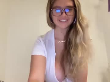 Naked cam girl angiefaith image #3079112