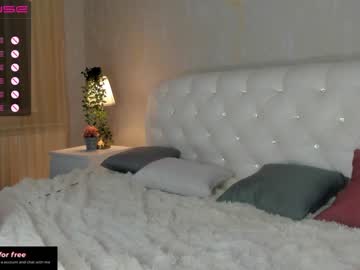 Naked cam girl ruby_lynx image #2697451