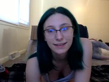 kissablekitt naked cam