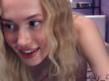 Naked cam girl lolly_bella_ image #3240674