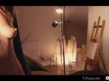 Naked cam girl tifalock_ image #2962968