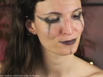 Naked cam girl yulladao image #2985673